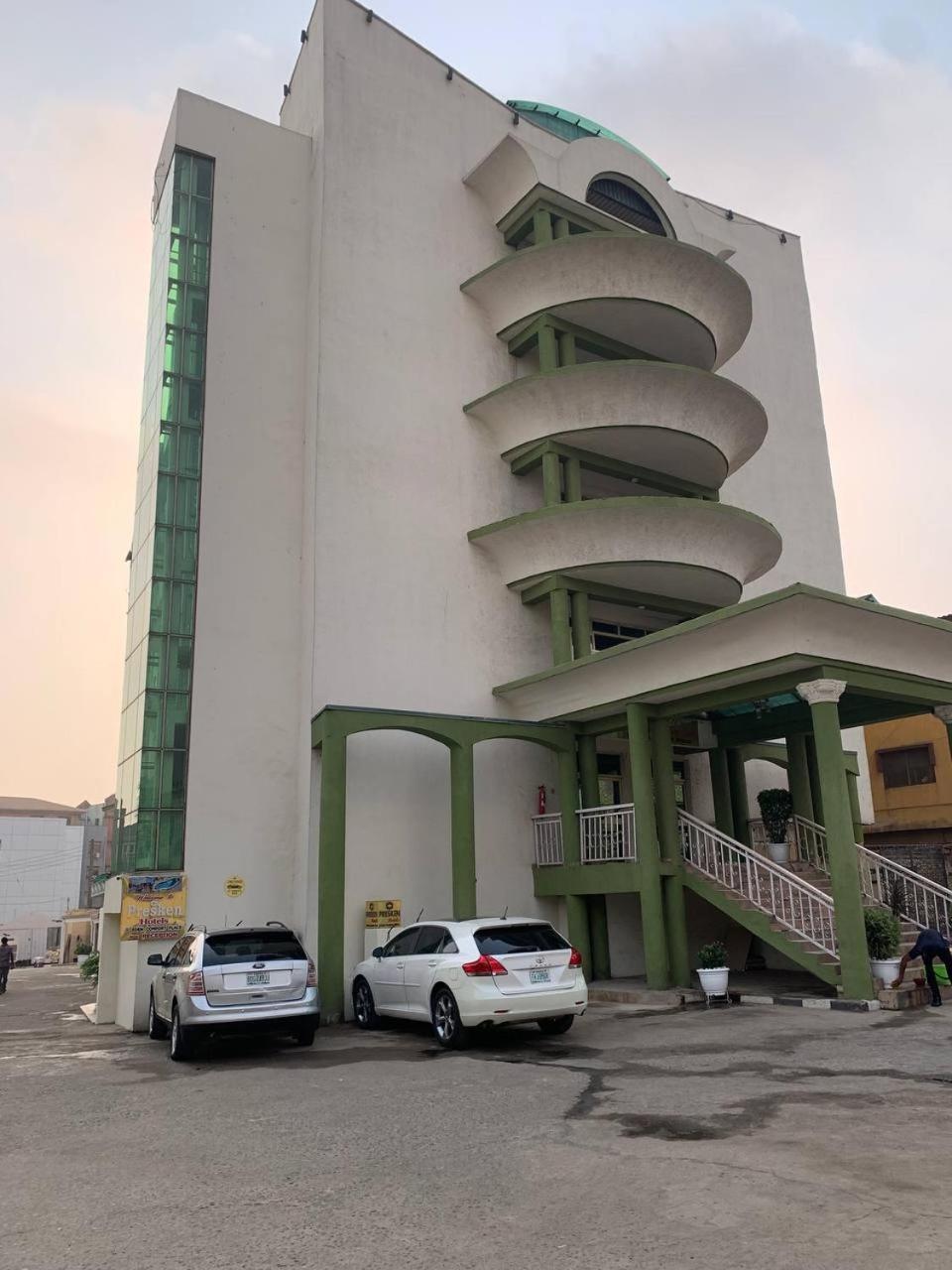 Presken Hotels Alade Avenue Ikeja Exterior foto